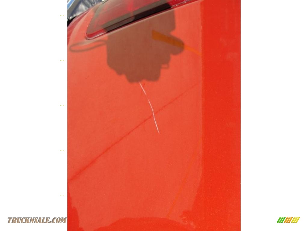 2009 Ram 1500 SLT Crew Cab - Sunburst Orange Pearl / Light Pebble Beige/Bark Brown photo #19