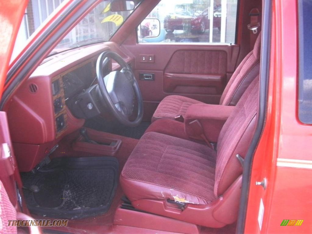 1994 Dakota SLT Extended Cab 4x4 - Poppy Red / Red photo #7