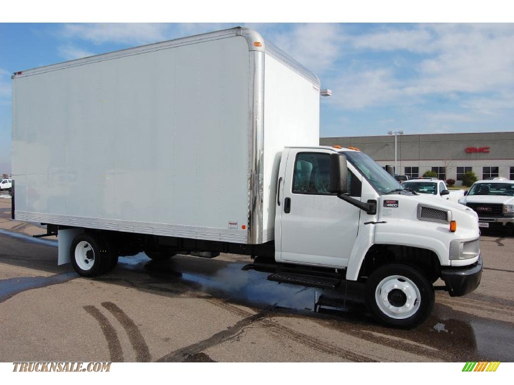 2007 C Series TopKick C4500 Regular Cab Chassis Moving Truck - Summit White / Pewter photo #2