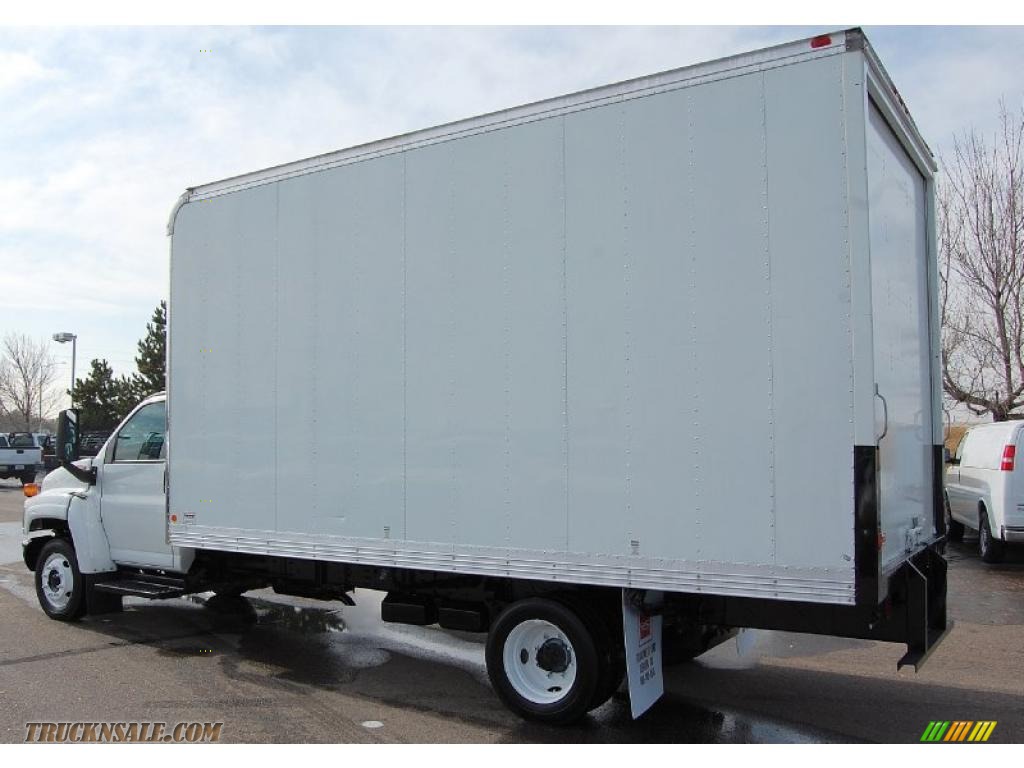 2007 C Series TopKick C4500 Regular Cab Chassis Moving Truck - Summit White / Pewter photo #8