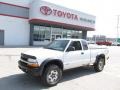 Chevrolet S10 ZR2 Extended Cab 4x4 Summit White photo #1
