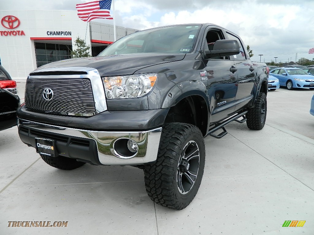 2012 Toyota Tundra Texas Edition CrewMax 4x4 in Gray Metallic