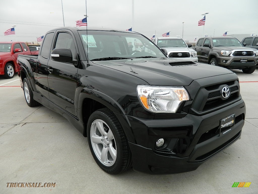 2012 toyota x runner #2