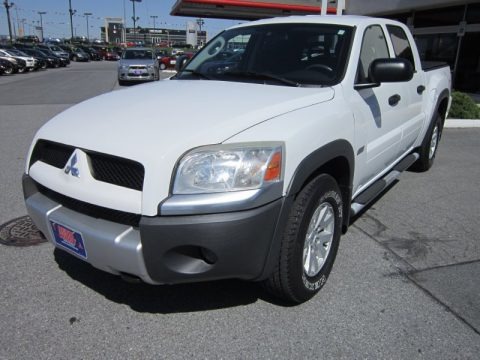Arctic White 2006 Mitsubishi Raider DuroCross Double Cab 4x4 Arctic White 2006 Mitsubishi Raider DuroCross Double Cab 4x4