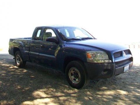 Cobalt Blue 2006 Mitsubishi Raider LS Extended Cab Cobalt Blue 2006 Mitsubishi Raider LS Extended Cab