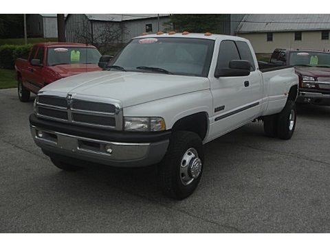 Bright White 2001 Dodge Ram 3500 SLT Quad Cab 4x4 Dually