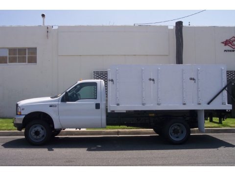 Oxford White 2004 Ford F450 Super Duty XL Regular Cab 4x4 Chassis Stake Truck