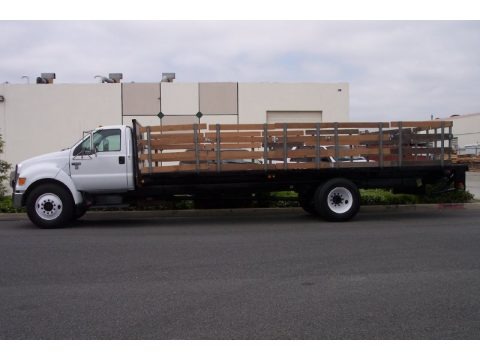 Oxford White 2005 Ford F650 Super Duty XL Regular Cab Stake Truck Oxford White 2005 Ford F650 Super Duty XL Regular Cab Stake Truck