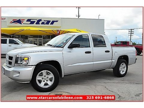 Bright Silver Metallic 2011 Dodge Dakota Big Horn Crew Cab Bright Silver Metallic 2011 Dodge Dakota Big Horn Crew Cab