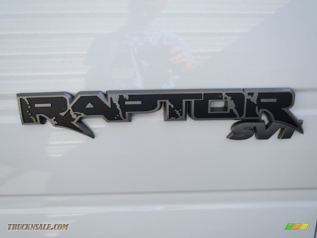 2012 F150 SVT Raptor SuperCrew 4x4 - Oxford White / Raptor Black Leather/Cloth photo #15