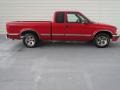 Chevrolet S10 LS Extended Cab Bright Red photo #2