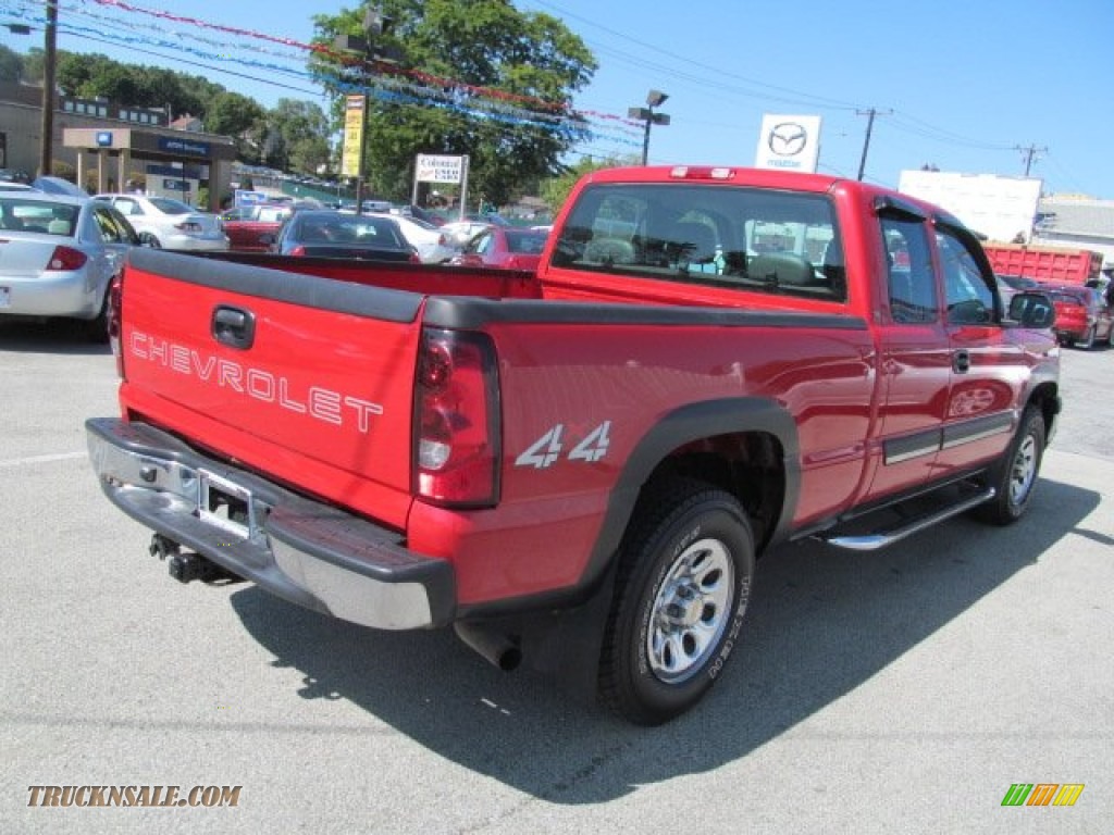 2005 Silverado 1500 LS Extended Cab 4x4 - Victory Red / Dark Charcoal photo #7