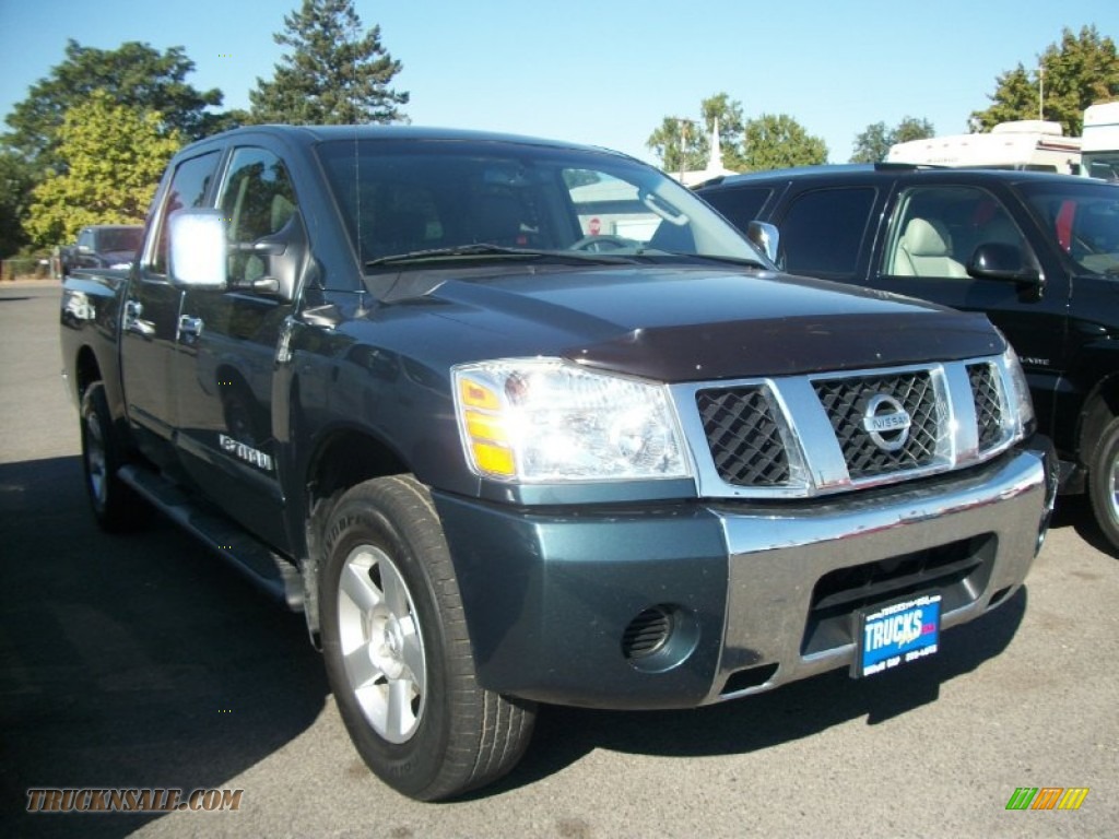 2005 Nissan titan se crew cab 4x4 #4