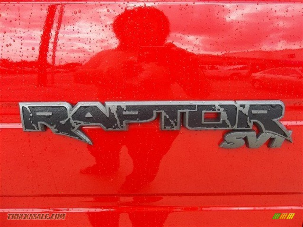 2013 F150 SVT Raptor SuperCrew 4x4 - Race Red / Raptor Black Leather/Cloth photo #10