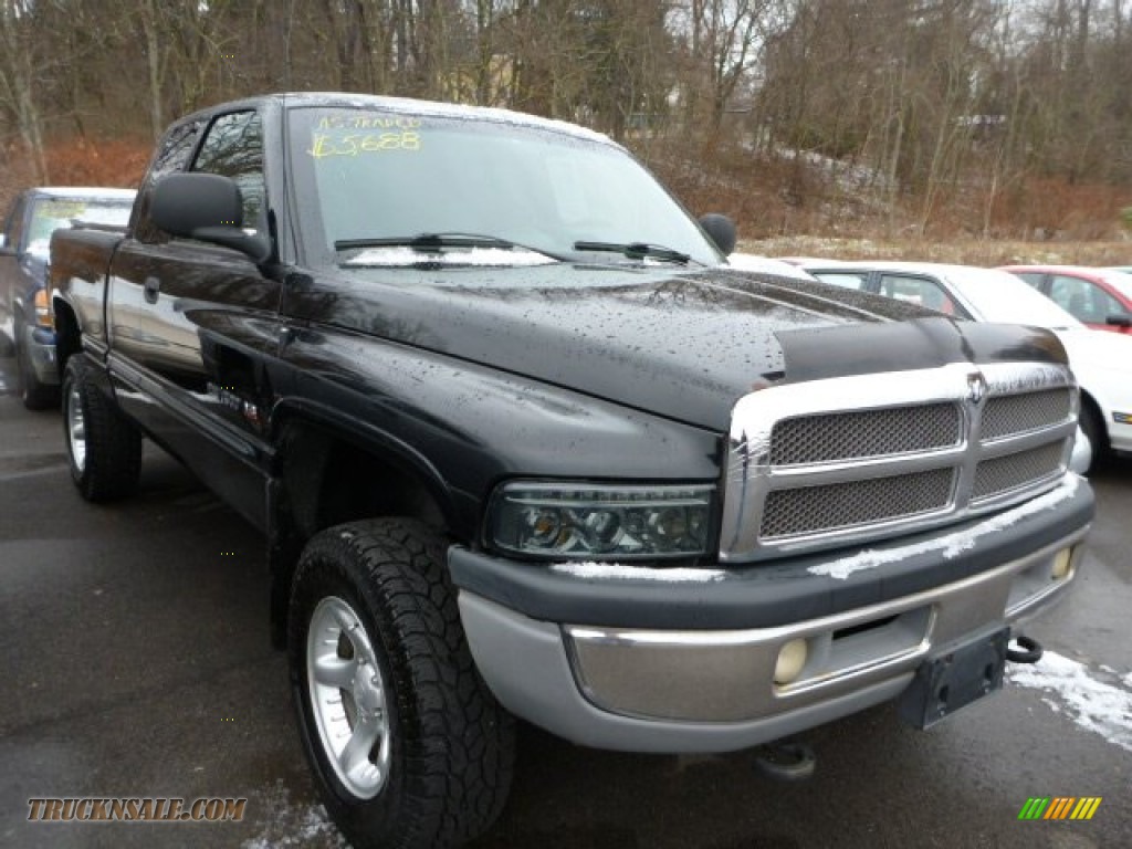 2000 Dodge Ram 1500 SLT Extended Cab 4x4 in Black 160527 Truck N' Sale