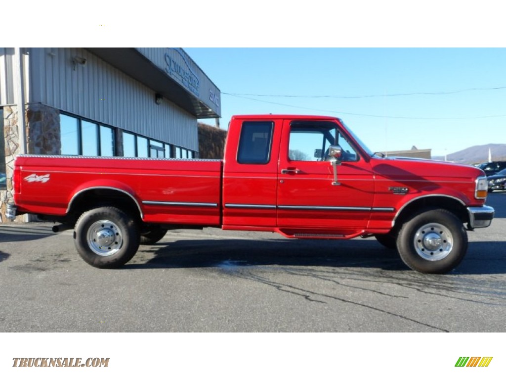 Bright Red / Medium Graphite Ford F250 XLT Extended Cab 4x4