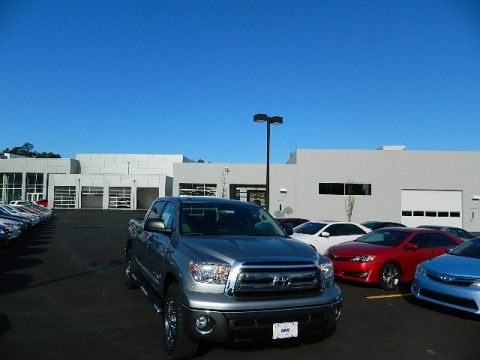 Silver Sky Metallic 2013 Toyota Tundra TSS CrewMax Silver Sky Metallic 2013 Toyota Tundra TSS CrewMax