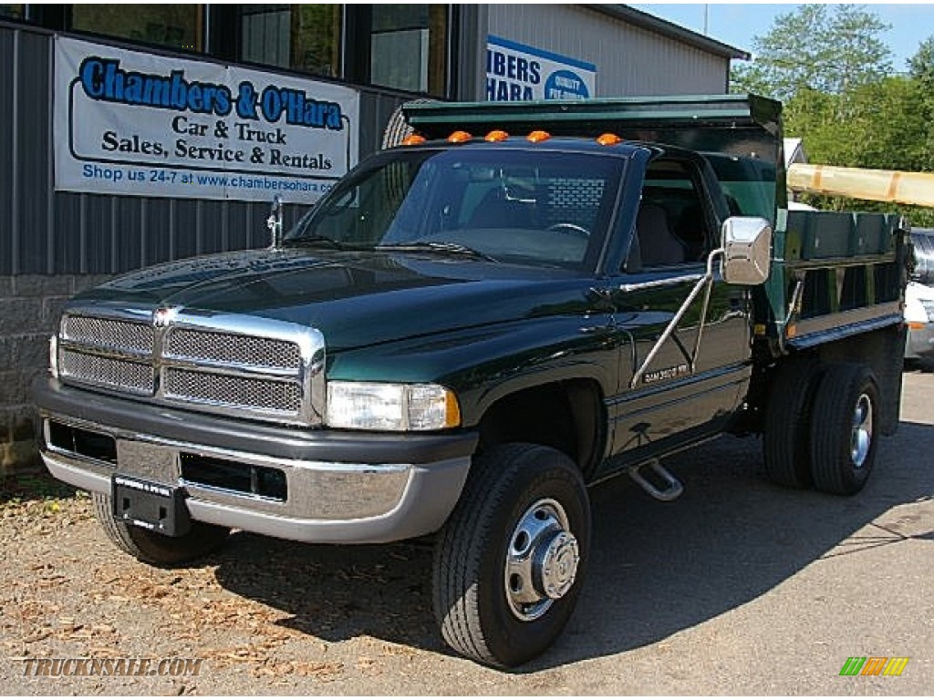 Dodge Ram 2000 Pickup