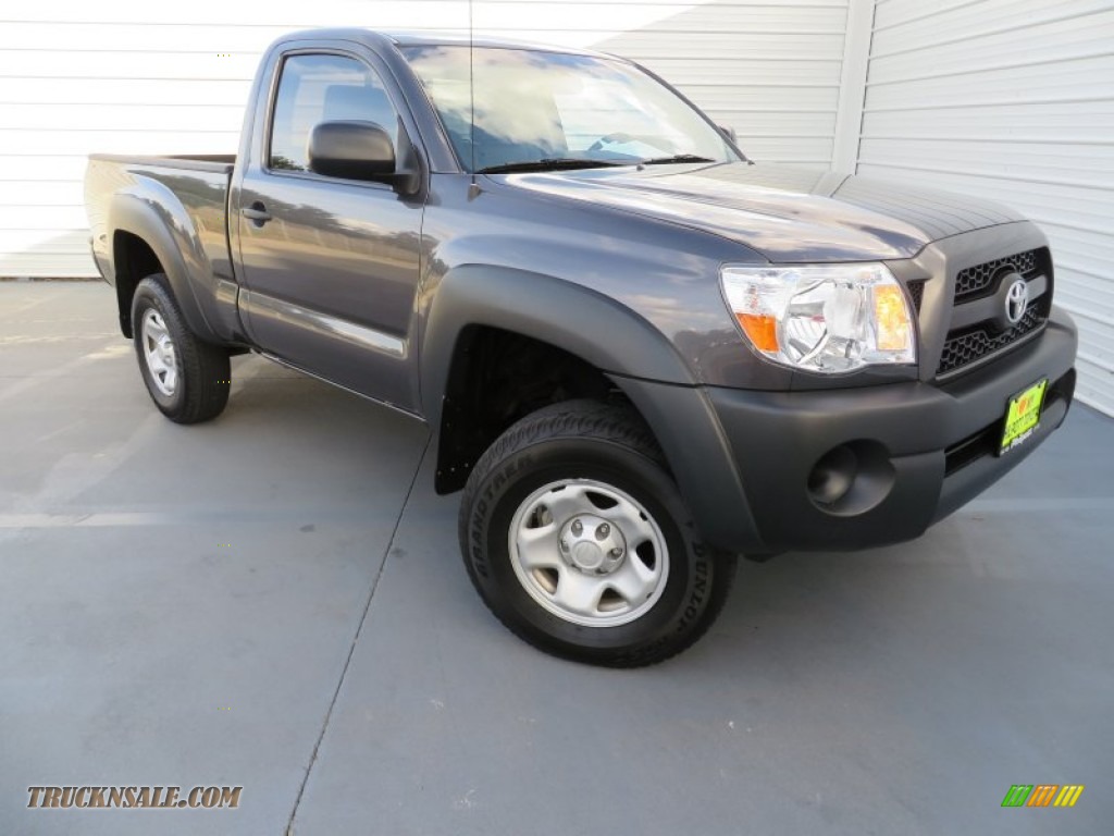 2011 toyota tacoma regular cab prerunner #3