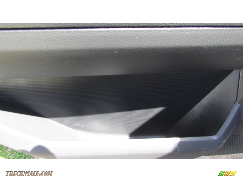 2012 Ram 2500 HD SLT Crew Cab 4x4 - Bright Silver Metallic / Dark Slate/Medium Graystone photo #38