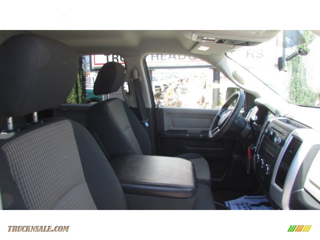 2012 Ram 2500 HD SLT Crew Cab 4x4 - Bright Silver Metallic / Dark Slate/Medium Graystone photo #44