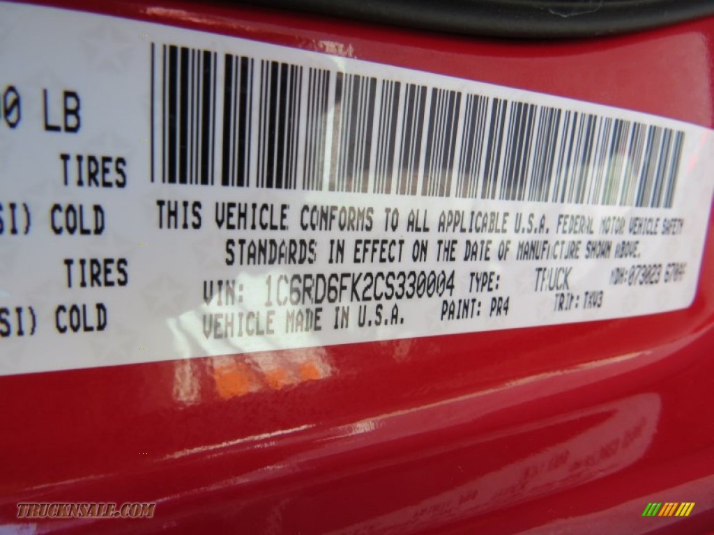 2012 Ram 1500 ST Quad Cab - Flame Red / Dark Slate Gray/Medium Graystone photo #25