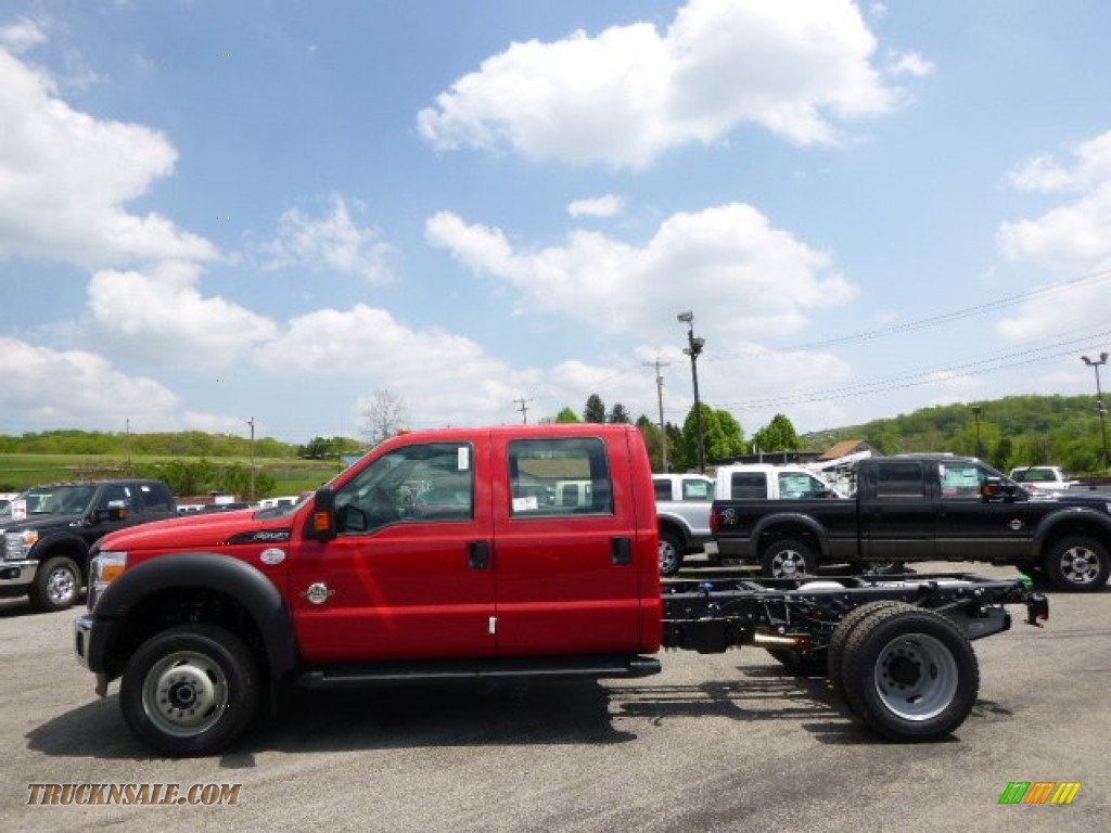 2015 F550 Super Duty XL Crew Cab 4x4 Chassis - Vermillion Red / Steel photo #5