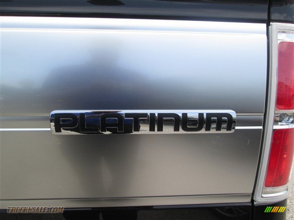 2014 F150 Platinum SuperCrew 4x4 - Tuxedo Black / Black photo #8