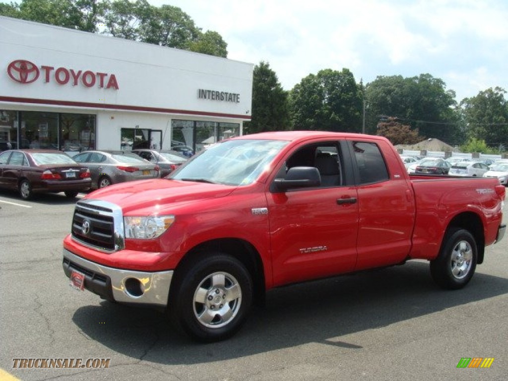 Radiant Red / Graphite Gray Toyota Tundra SR5 Double Cab 4x4