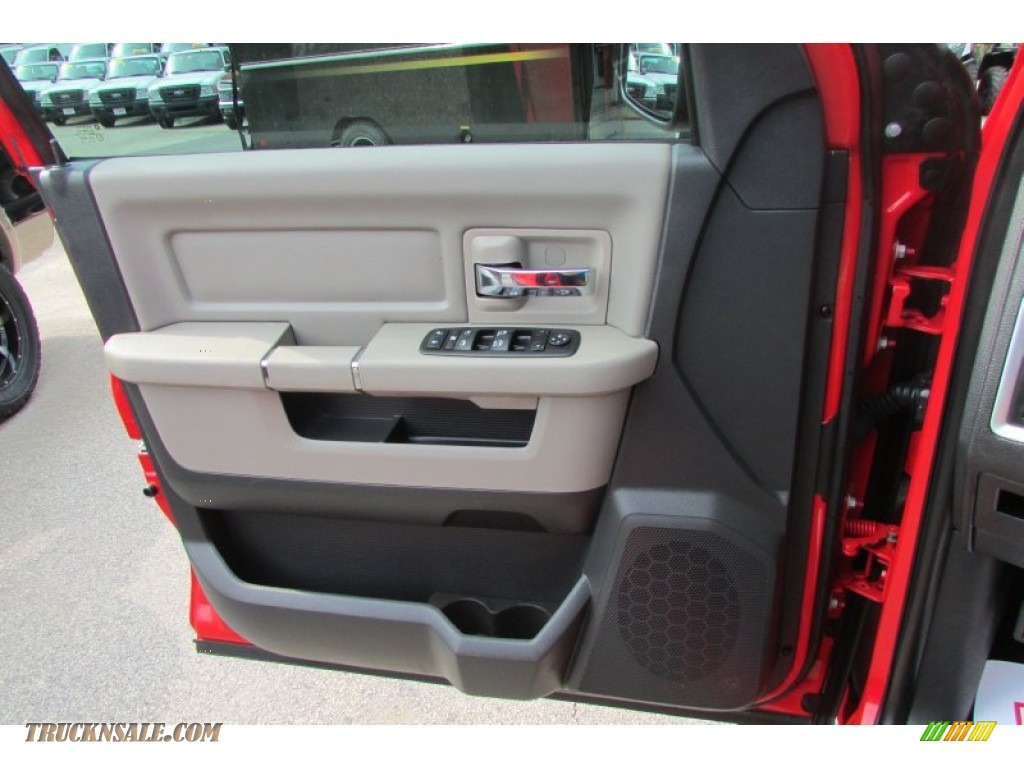2011 Ram 1500 SLT Quad Cab 4x4 - Flame Red / Dark Slate Gray/Medium Graystone photo #41