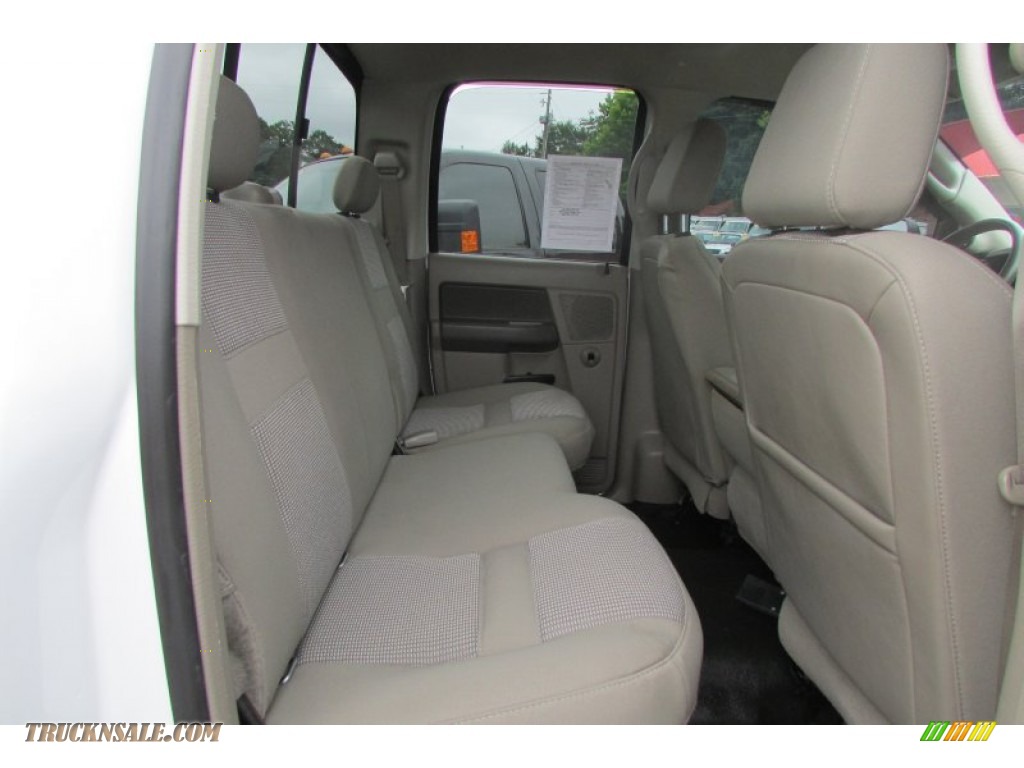 2009 Ram 2500 SLT Quad Cab 4x4 - Bright White / Medium Slate Gray photo #48