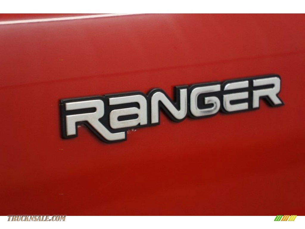 2000 Ranger XL Regular Cab - Bright Red / Medium Graphite photo #65