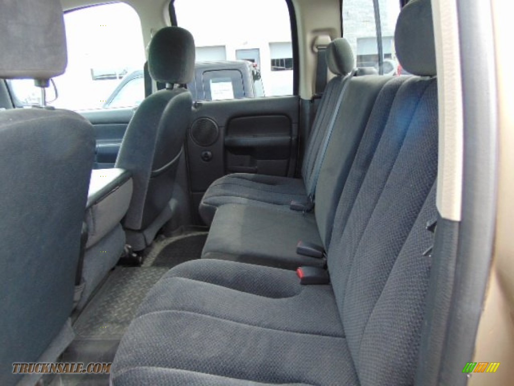 2005 Ram 2500 SLT Quad Cab 4x4 - Light Almond Pearl Metallic / Dark Slate Gray photo #17