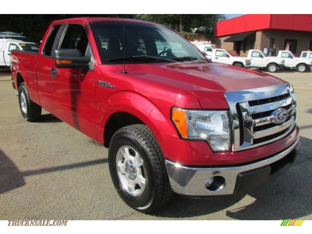 2011 F150 XLT SuperCab - Red Candy Metallic / Steel Gray photo #4
