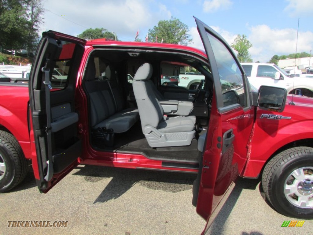 2011 F150 XLT SuperCab - Red Candy Metallic / Steel Gray photo #36