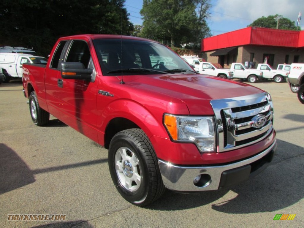 2011 F150 XLT SuperCab - Red Candy Metallic / Steel Gray photo #49