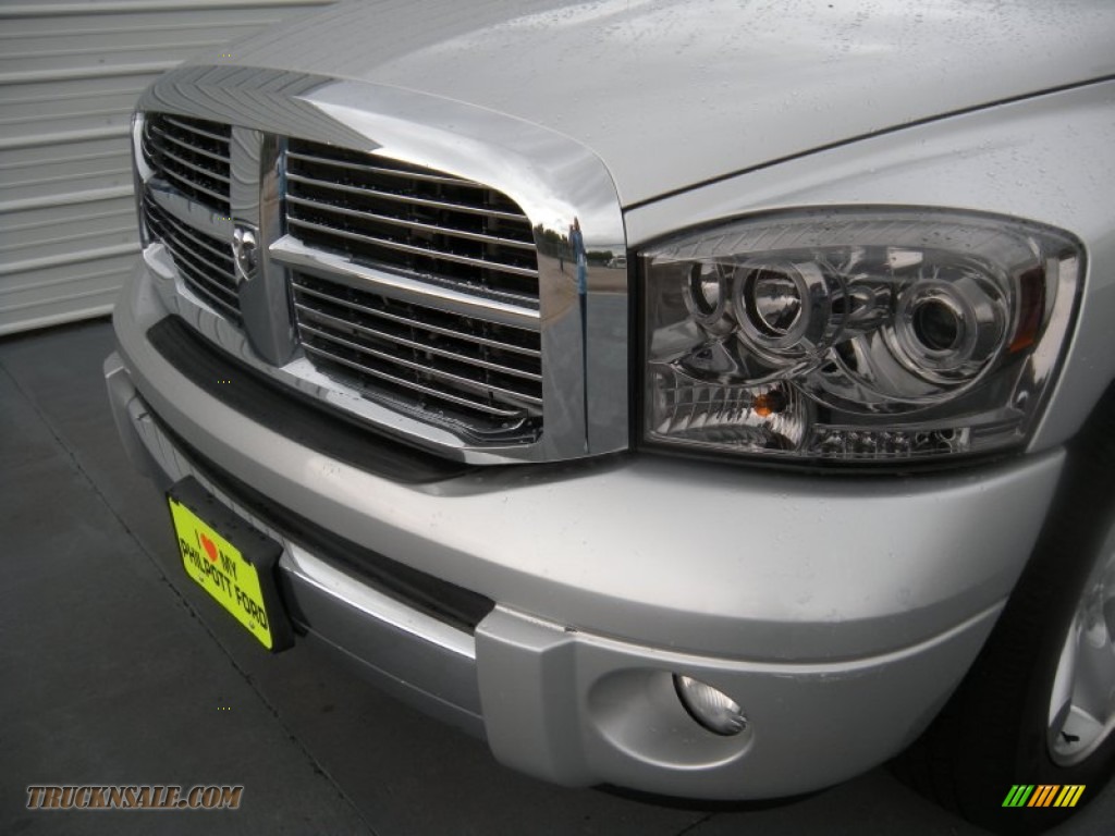 2008 Ram 1500 Laramie Quad Cab - Bright Silver Metallic / Medium Slate Gray photo #7