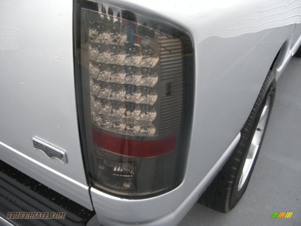 2008 Ram 1500 Laramie Quad Cab - Bright Silver Metallic / Medium Slate Gray photo #11