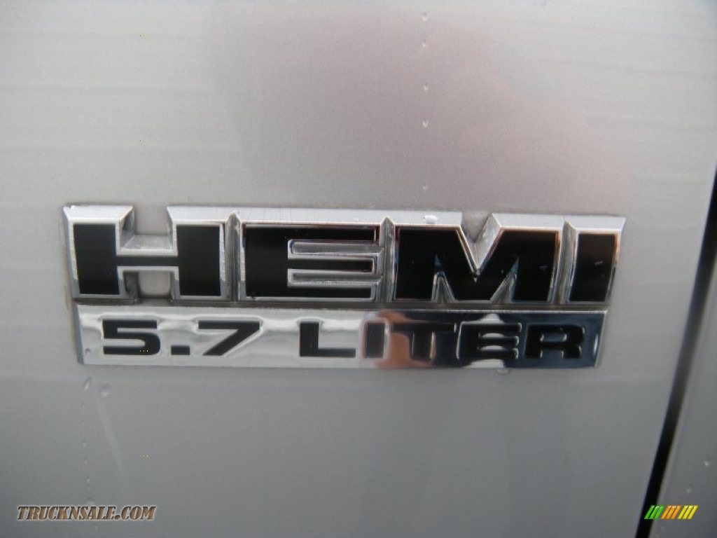 2008 Ram 1500 Laramie Quad Cab - Bright Silver Metallic / Medium Slate Gray photo #18