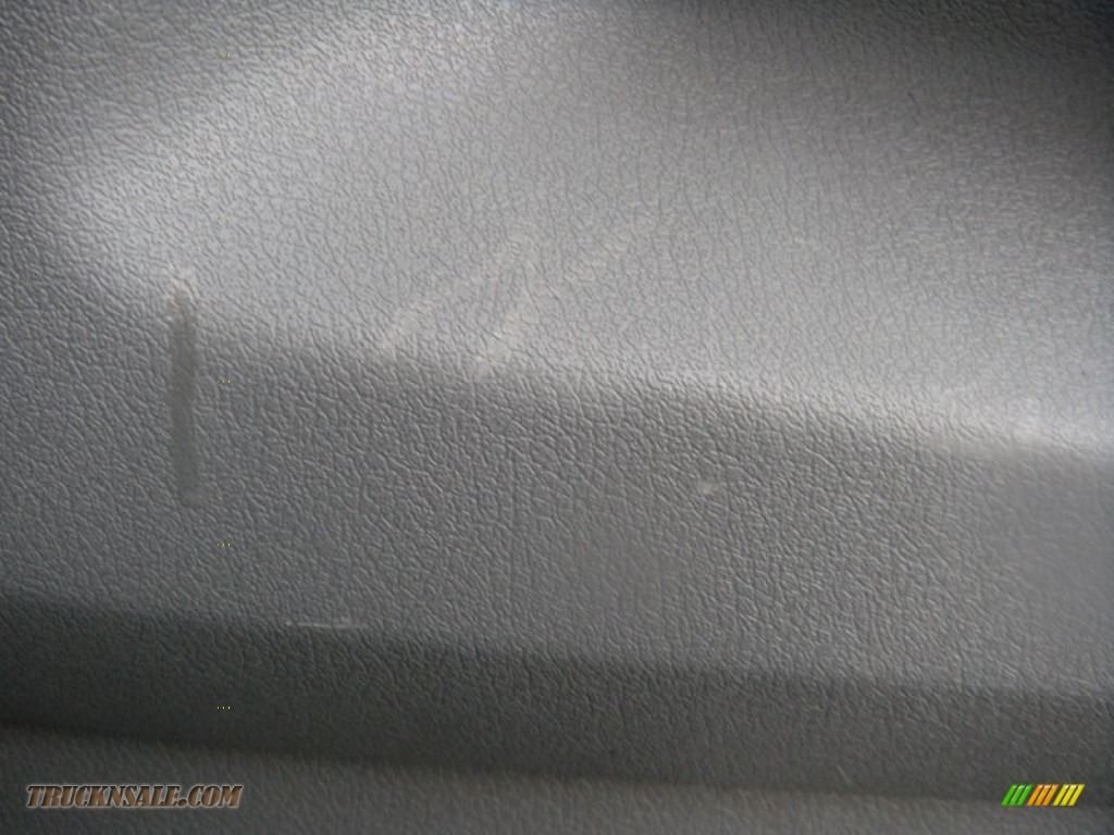 2008 Ram 1500 Laramie Quad Cab - Bright Silver Metallic / Medium Slate Gray photo #29