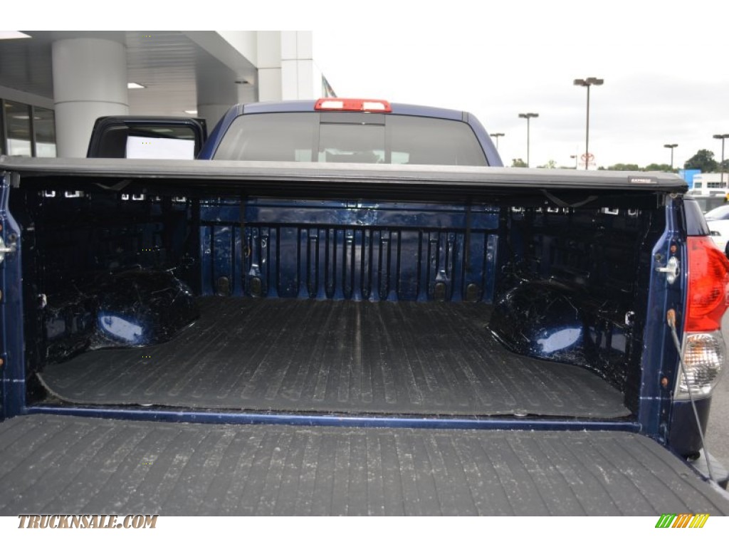 2008 Tundra SR5 Double Cab 4x4 - Blue Streak Metallic / Graphite Gray photo #17