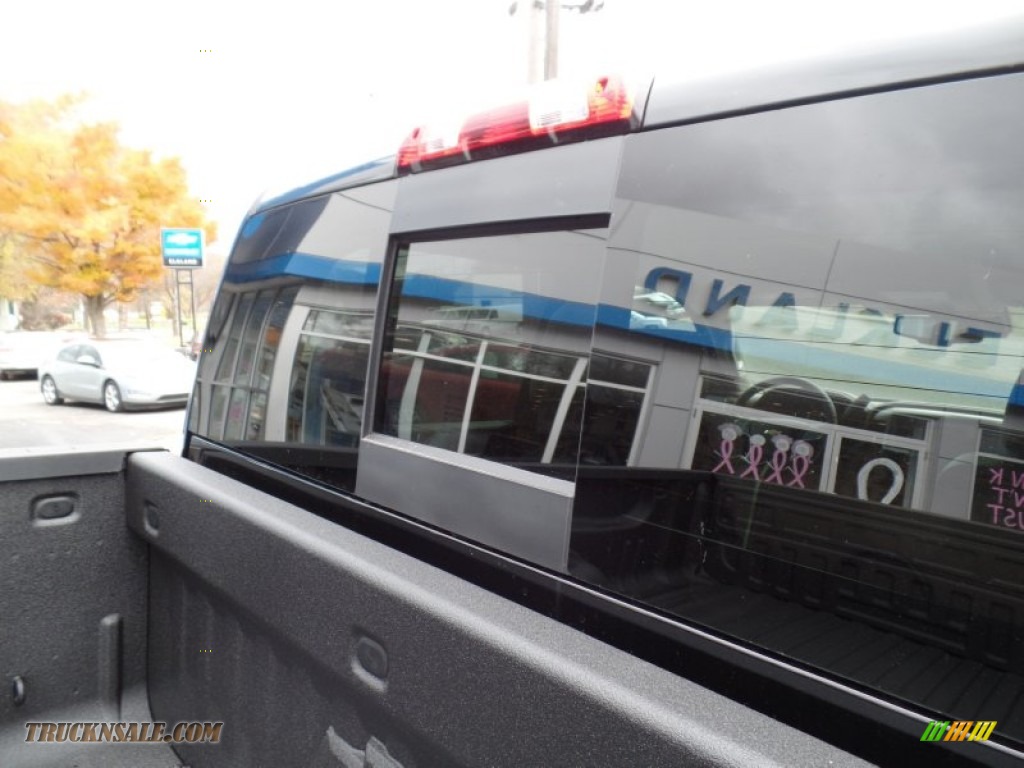 2015 Silverado 2500HD High Country Crew Cab 4x4 - Black / High Country Saddle photo #15