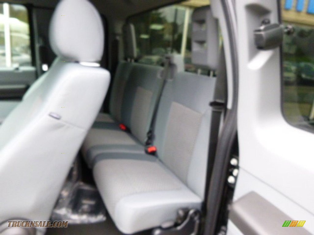 2015 F550 Super Duty XL Super Cab 4x4 Chassis - Black / Steel photo #10