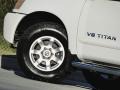 Nissan Titan LE Crew Cab 4x4 White photo #39