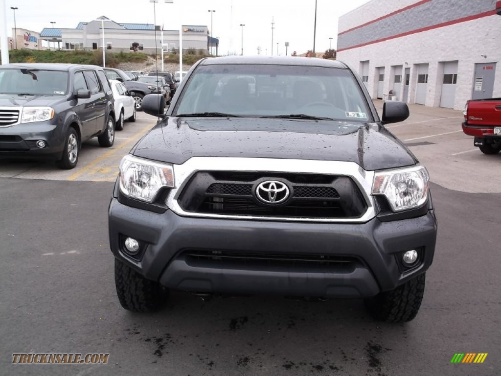 2012 Tacoma V6 TRD Double Cab 4x4 - Magnetic Gray Mica / Graphite photo #3