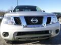 Nissan Frontier SV King Cab 4x4 Brilliant Silver photo #9
