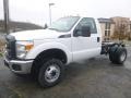 Ford F350 Super Duty XL Regular Cab 4x4 Chassis Oxford White photo #7
