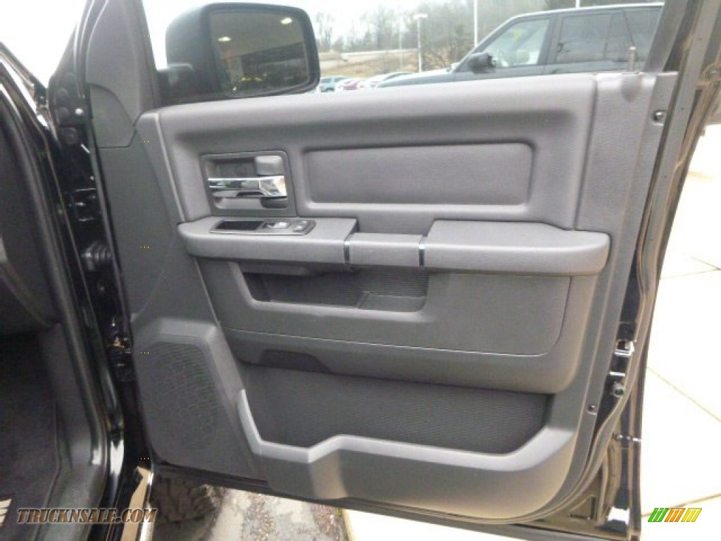 2012 Ram 1500 Sport Quad Cab 4x4 - Black / Dark Slate Gray photo #10