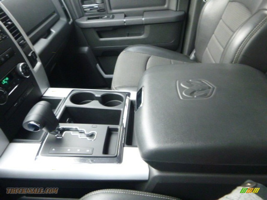 2012 Ram 1500 Sport Quad Cab 4x4 - Black / Dark Slate Gray photo #23